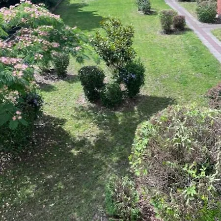 Le Parc Giron 3 *